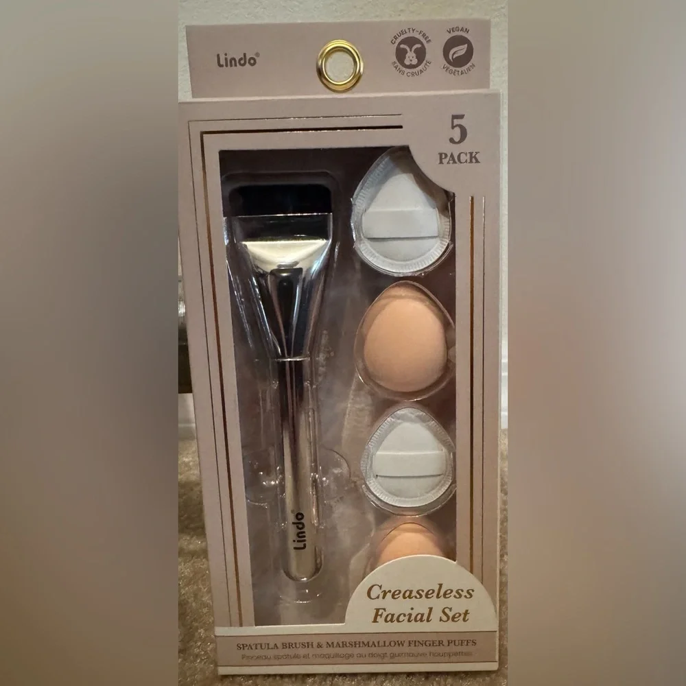 Makeup Brush and Sponge Set, NEW, flawless application